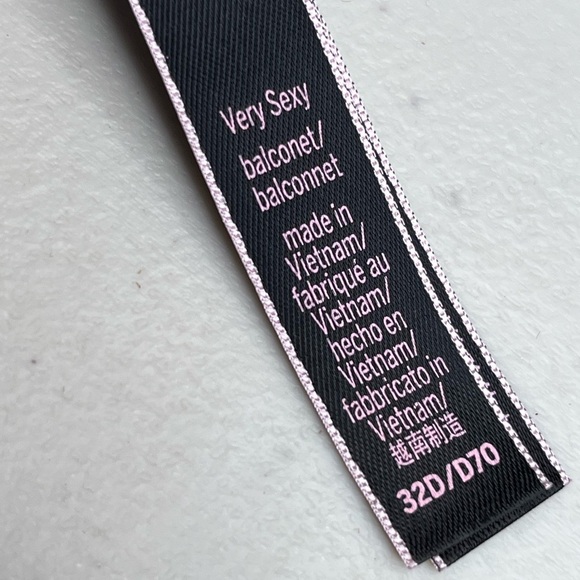 Victoria's Secret Very Sexy V Floral Foiled Lace Sz 32D Bra - Picture 11 of 16